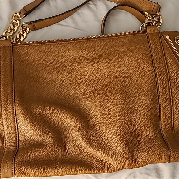 Micheal Kors purse - Picture 4 of 4